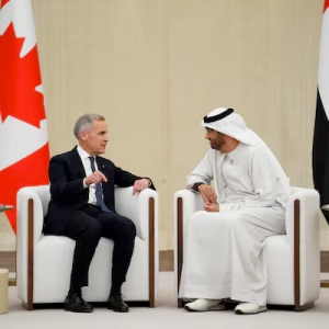 卡尼在阿联酋访问期间签署投资保护协议，并启动贸易谈判